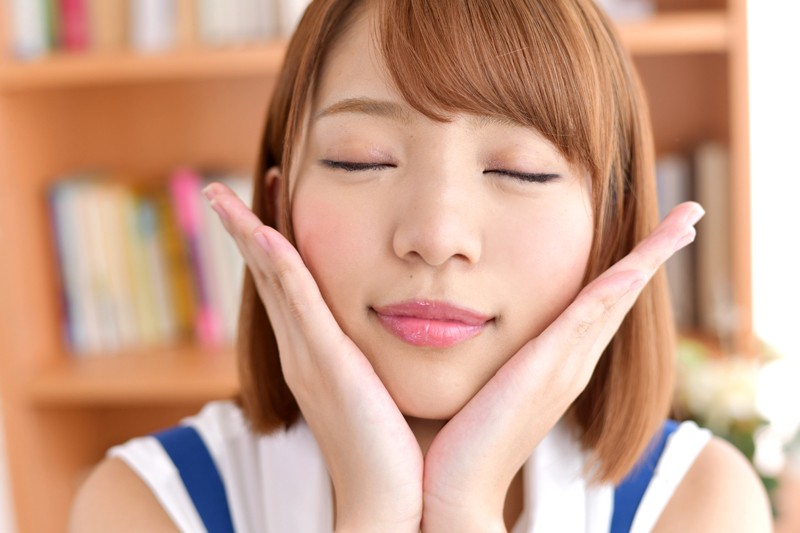 【84qrvr00008】【VR】3DVRキス我慢決定戦 THE・DOCUMENTーザ・ドキュメントー 制限時間90分ほぼノーカット1本勝負！心を込めたガチ誘惑！最後まで我慢出来たらゴム無し生★中出し！ 君色華奈 Vol.001❤美少女